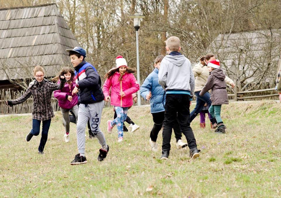 Elevi sibieni au petrecut „O zi în Muzeul ASTRA” 63294