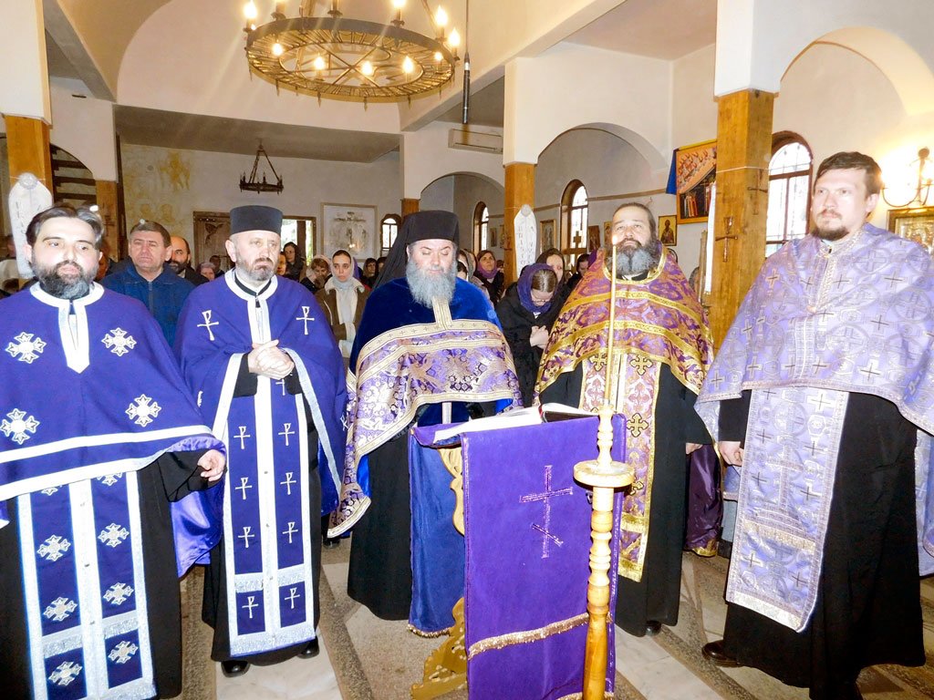 Seri duhovnicești la Facultatea de Teologie din Arad 63306