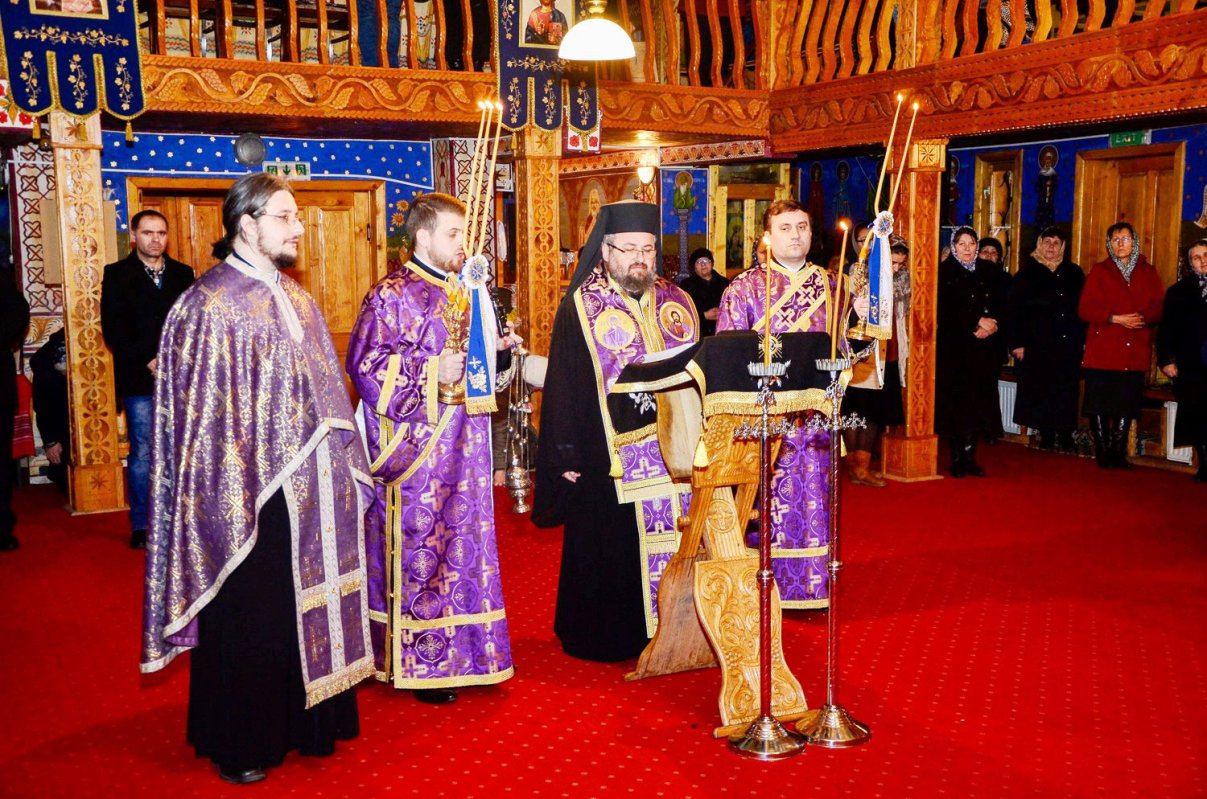 Slujbe şi rugăciuni în Postul Sfintelor Paşti 63290