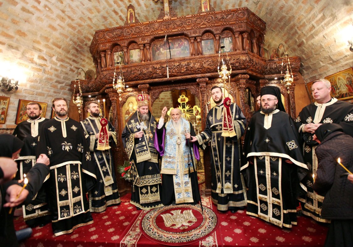 Slujbe din Postul Mare, la Mănăstirea Rohia 63240