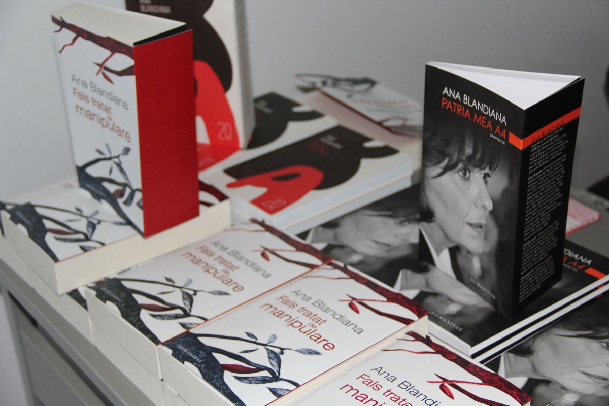 Ana Blandiana, Doctor Honoris Causa al UBB 63180