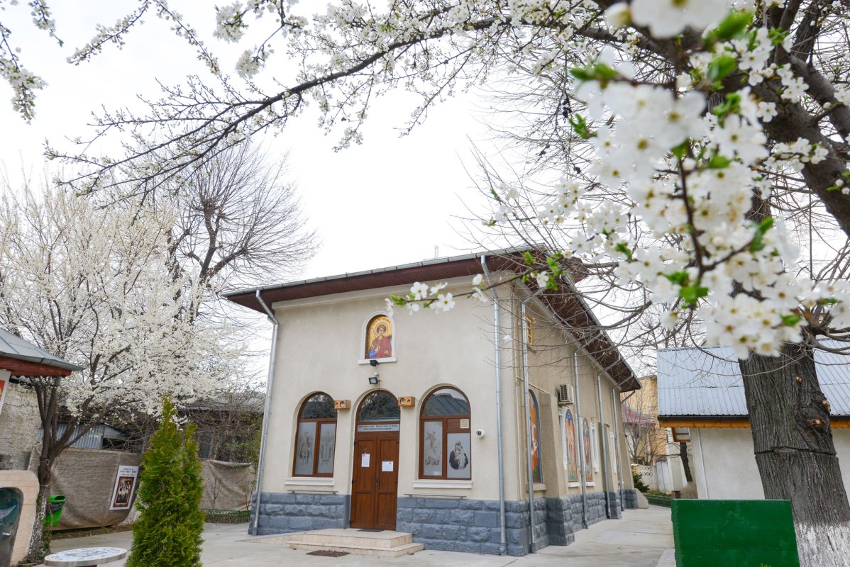 Biserica din Dealul Mărţişor 63217