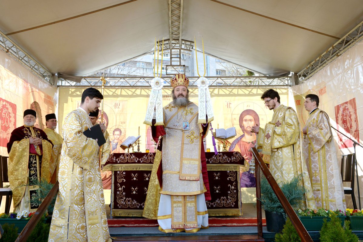 Litanie cu sfinte icoane în centrul Capitalei 63206