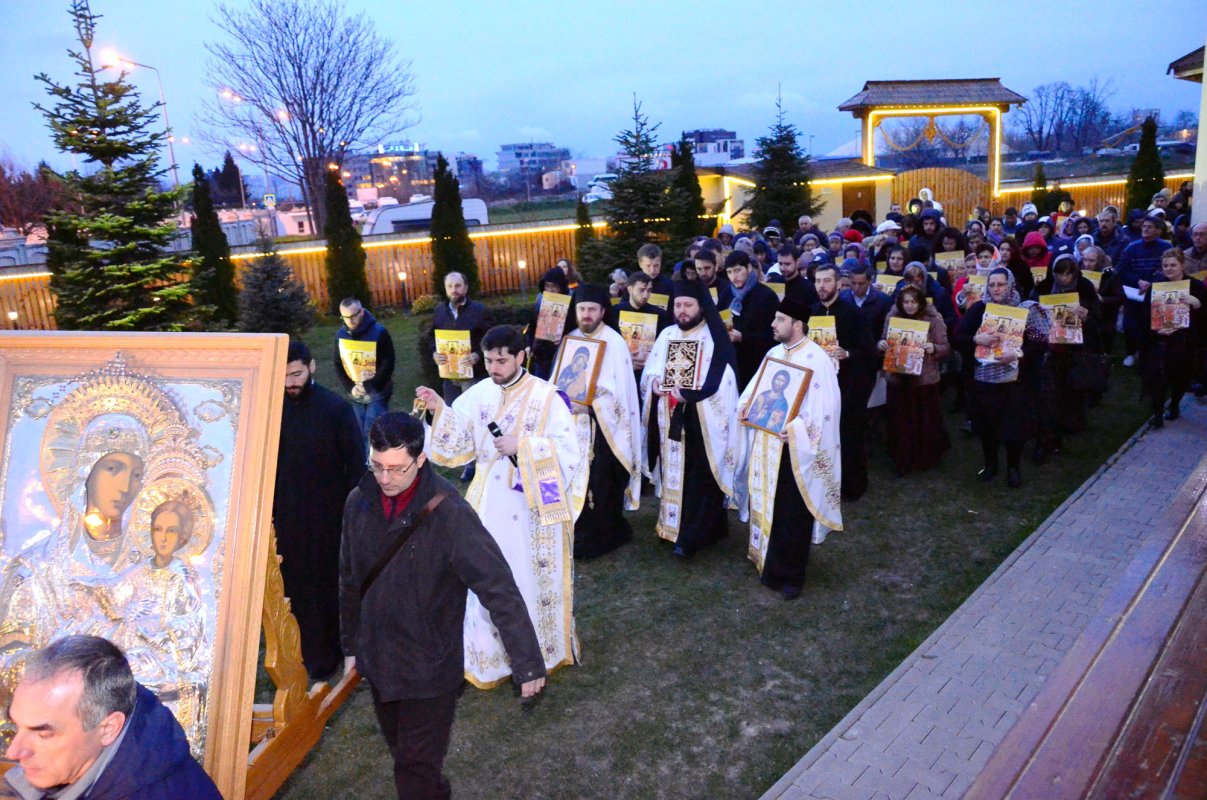Procesiune cu icoana Prodromița 63214