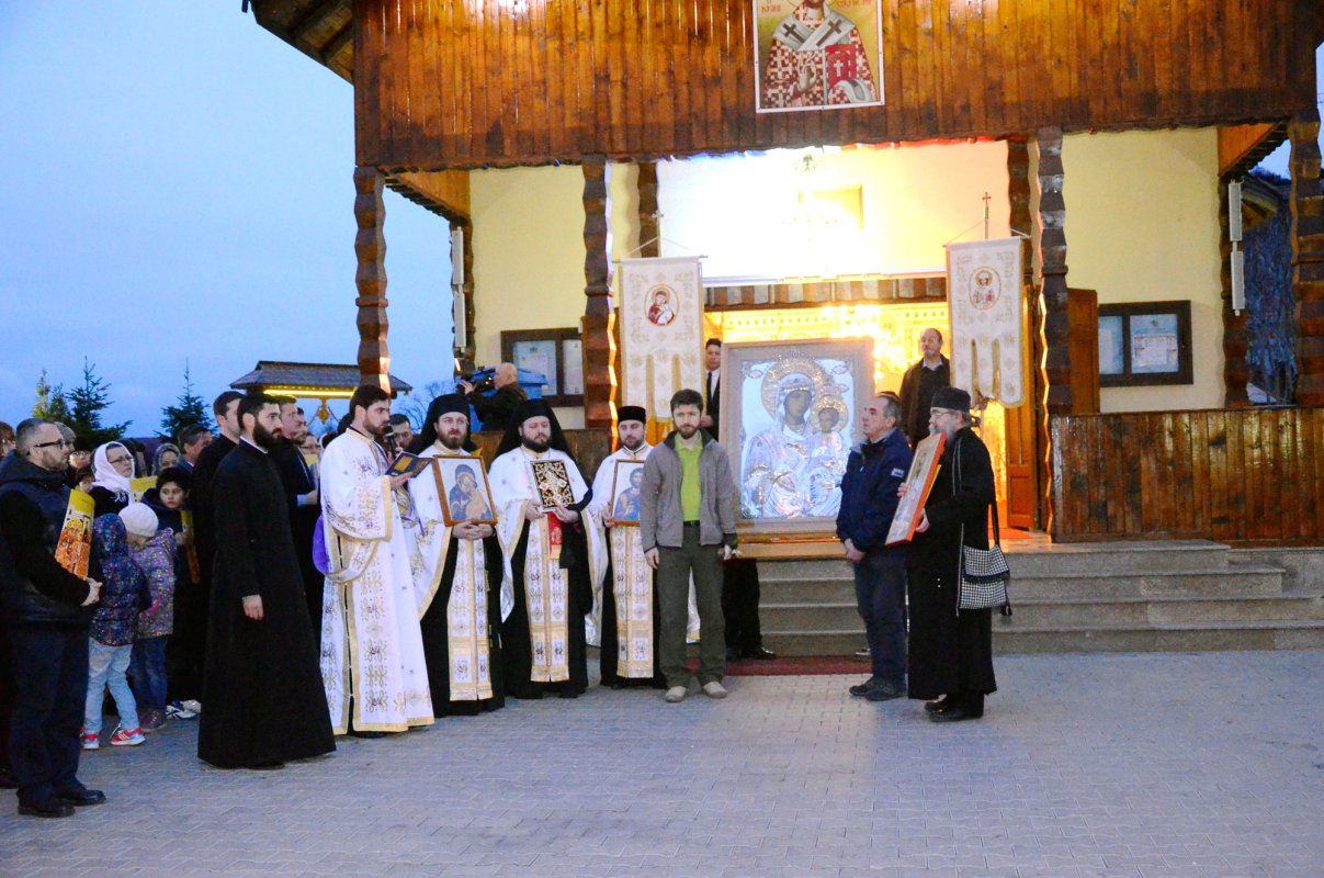 Procesiune cu icoana Prodromița 63215