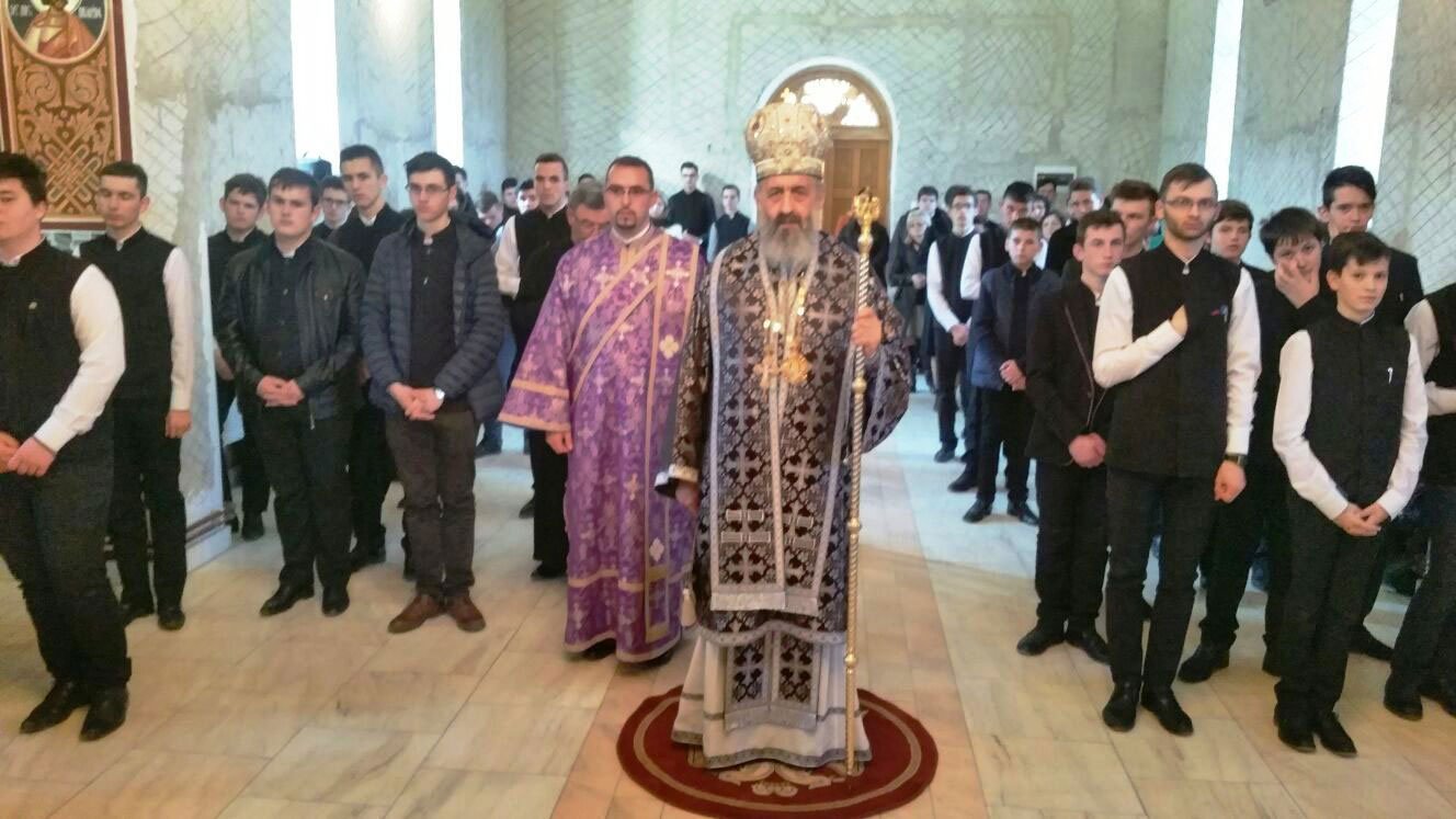 Săptămână duhovnicească pentru elevii şi studenţii teologi 63176