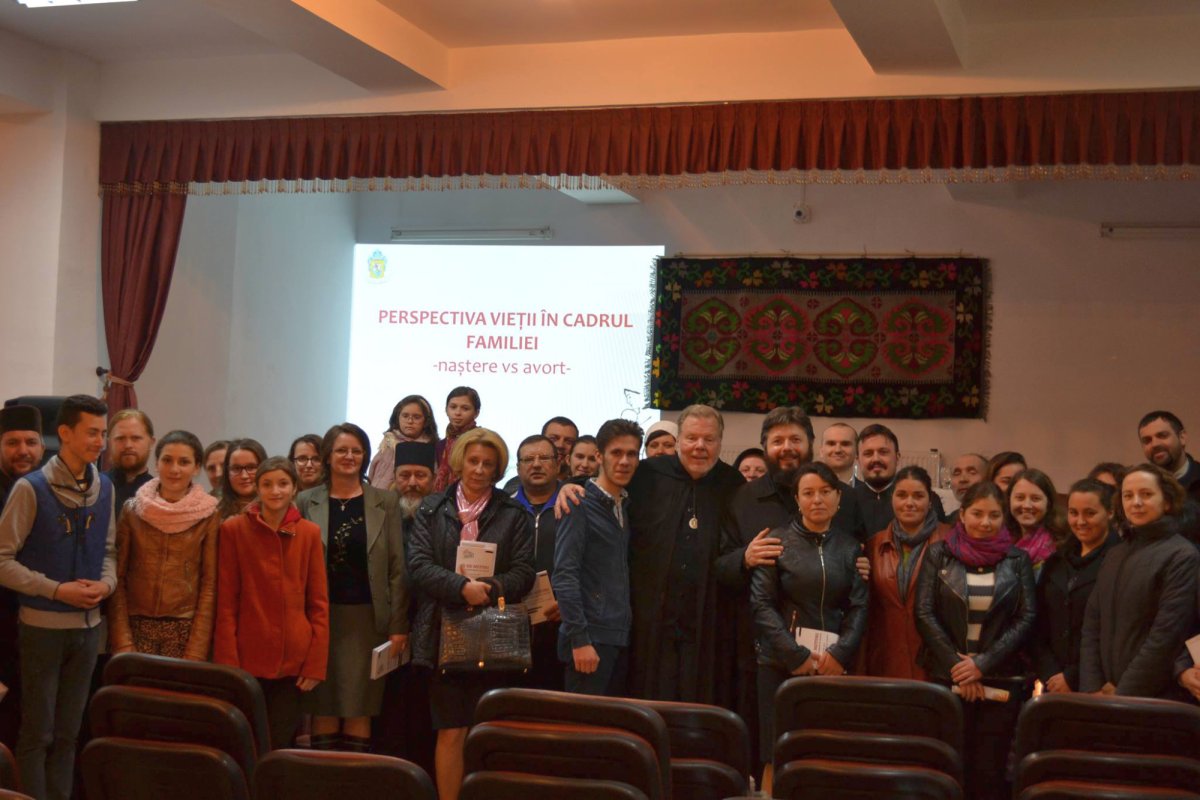 Conferinţă Pro Vita la Parohia „Sfinţii Arhangheli Mihail şi Gavriil“ – Scânteia 63108