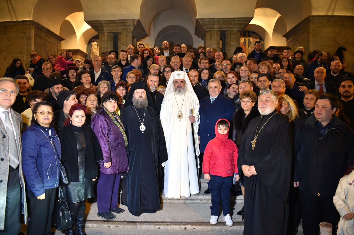 Recunoştinţă pentru iubitorii orei de religie 63094