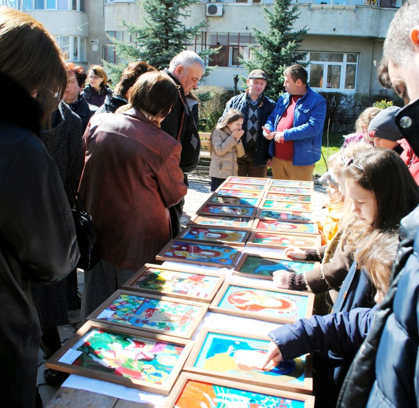 Sărbătoare în parohia din cartierul clujean Plopilor 63042