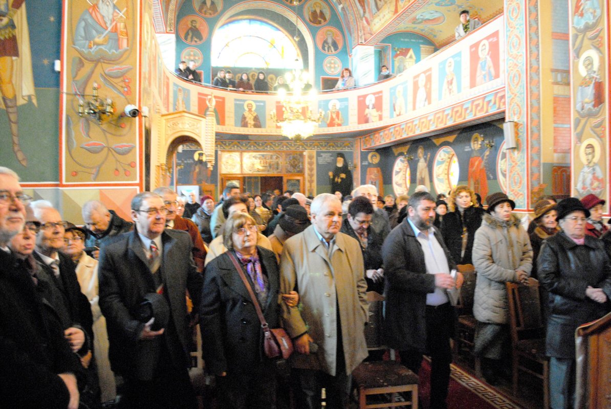 Sărbătoare în parohia din cartierul clujean Plopilor 63045