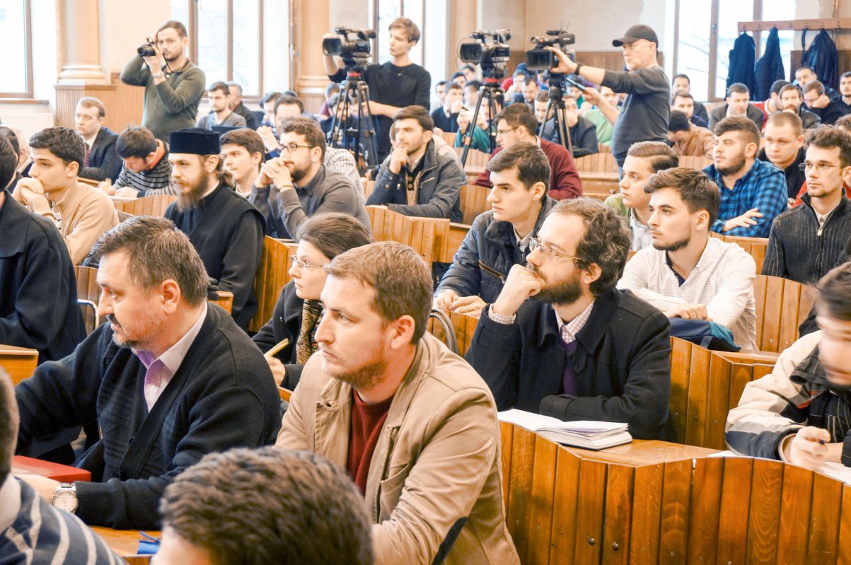 Dezbatere despre responsabilitatea socială a Bisericilor creştine 63008