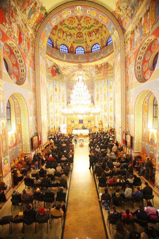 IPS Mitropolit Laurenţiu a conferenţiat la Sibiu 62906