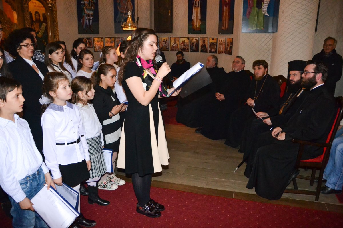 Seară duhovnicească la Parohia „Sfântul Mare Mucenic Dimitrie” din Caransebeș 62925