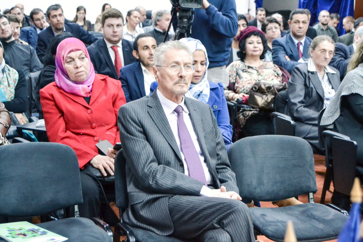 Dezbateri despre dialogul între religii 62885