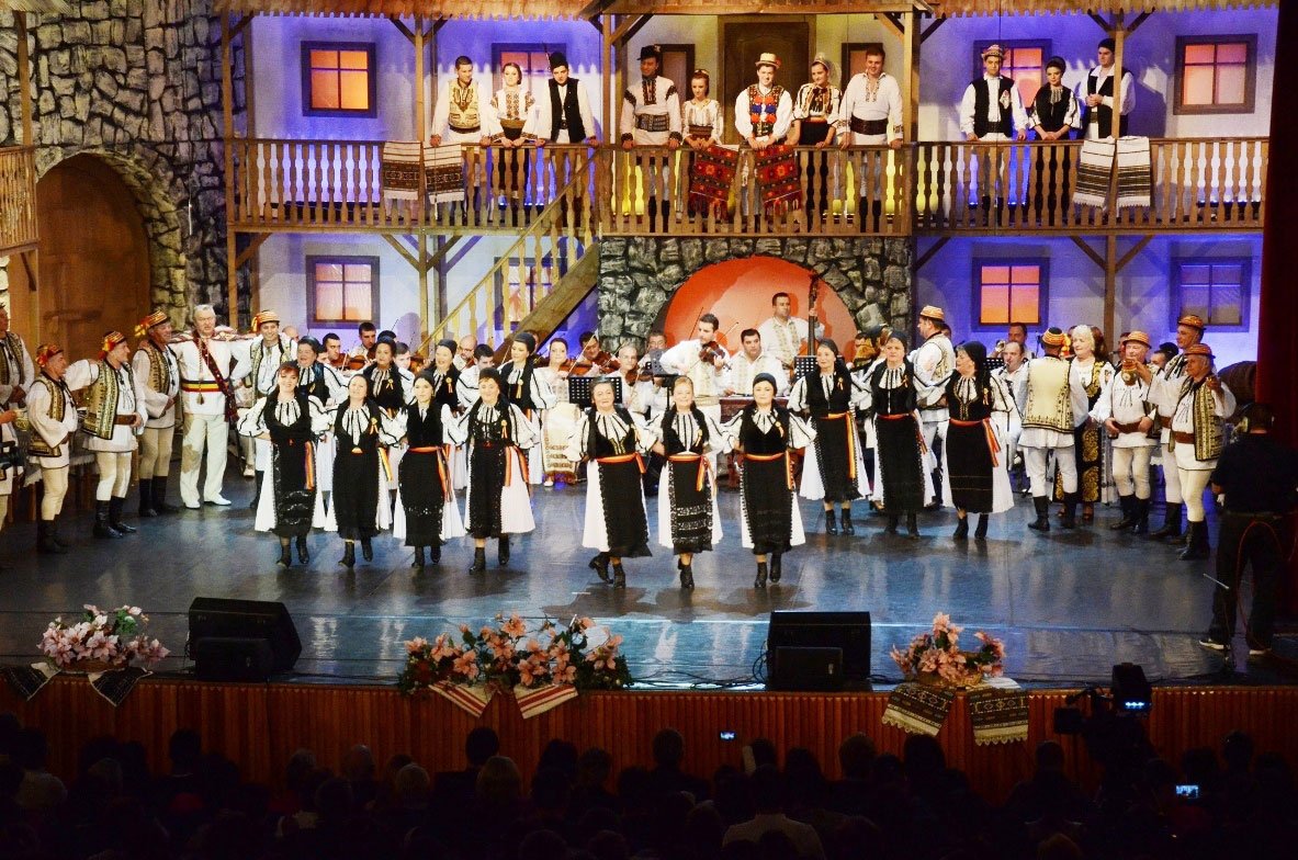 Festival-Concurs „Lucreţia Ciobanu” la Sibiu 62837