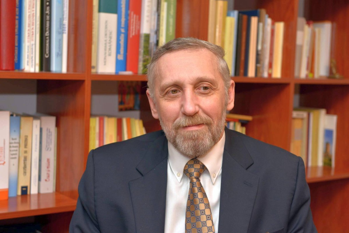 „Valori? Nu e nimic de adăugat la Evanghelia lui Hristos!” 63014