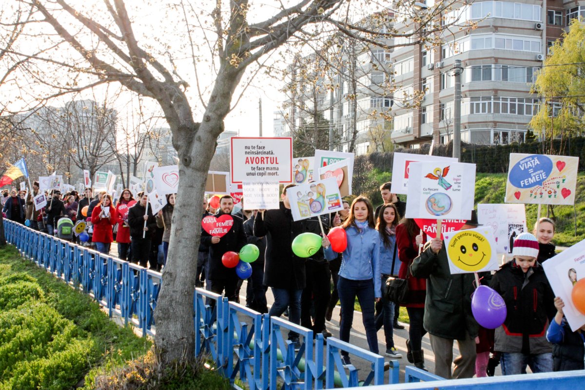 Împreună pentru viaţă şi familie 62792