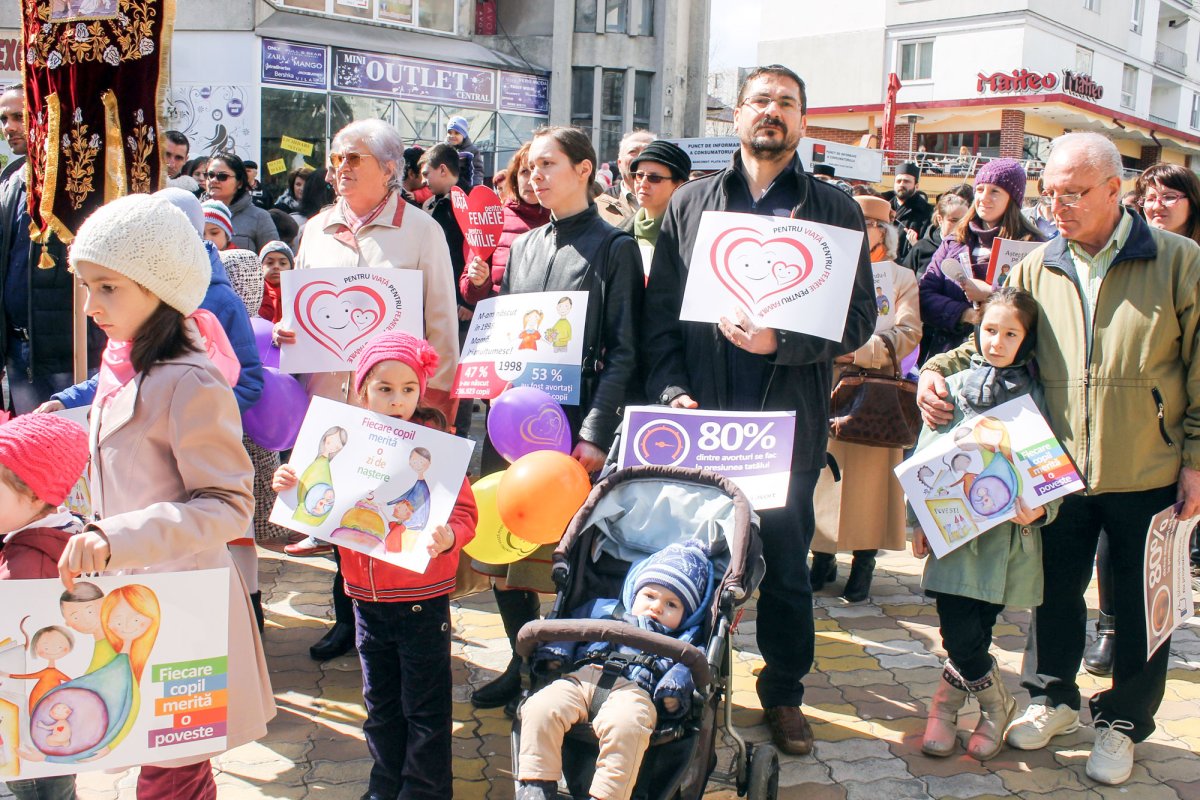 Împreună pentru viaţă şi familie 62797