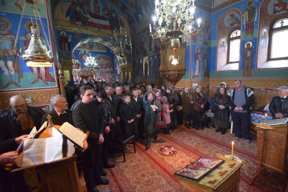 Orice încălcare a poruncii lui Dumnezeu îl face pe om neputincios“ 62763