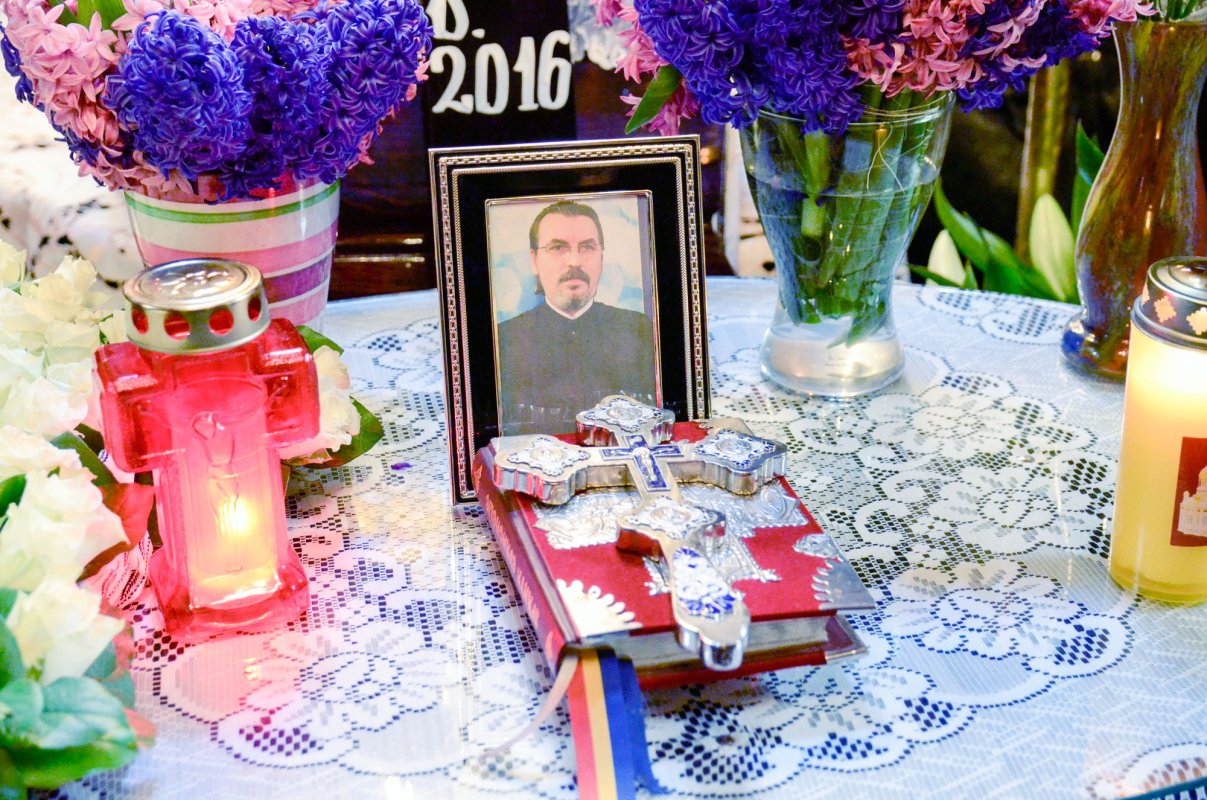Un slujitor harnic şi milostiv al Bisericii noastre 62806
