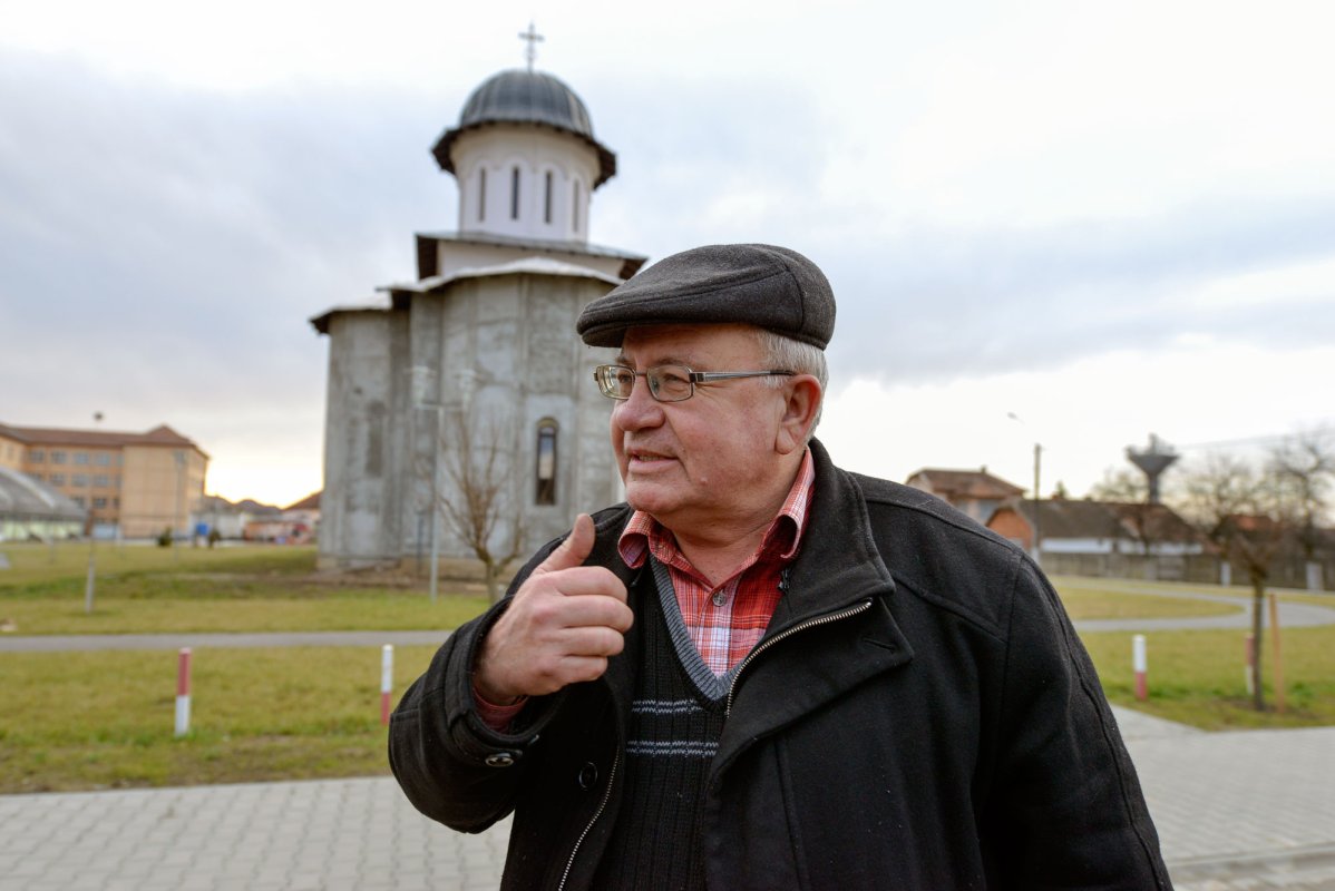 Zidire sufletească într-o tânără parohie 62726