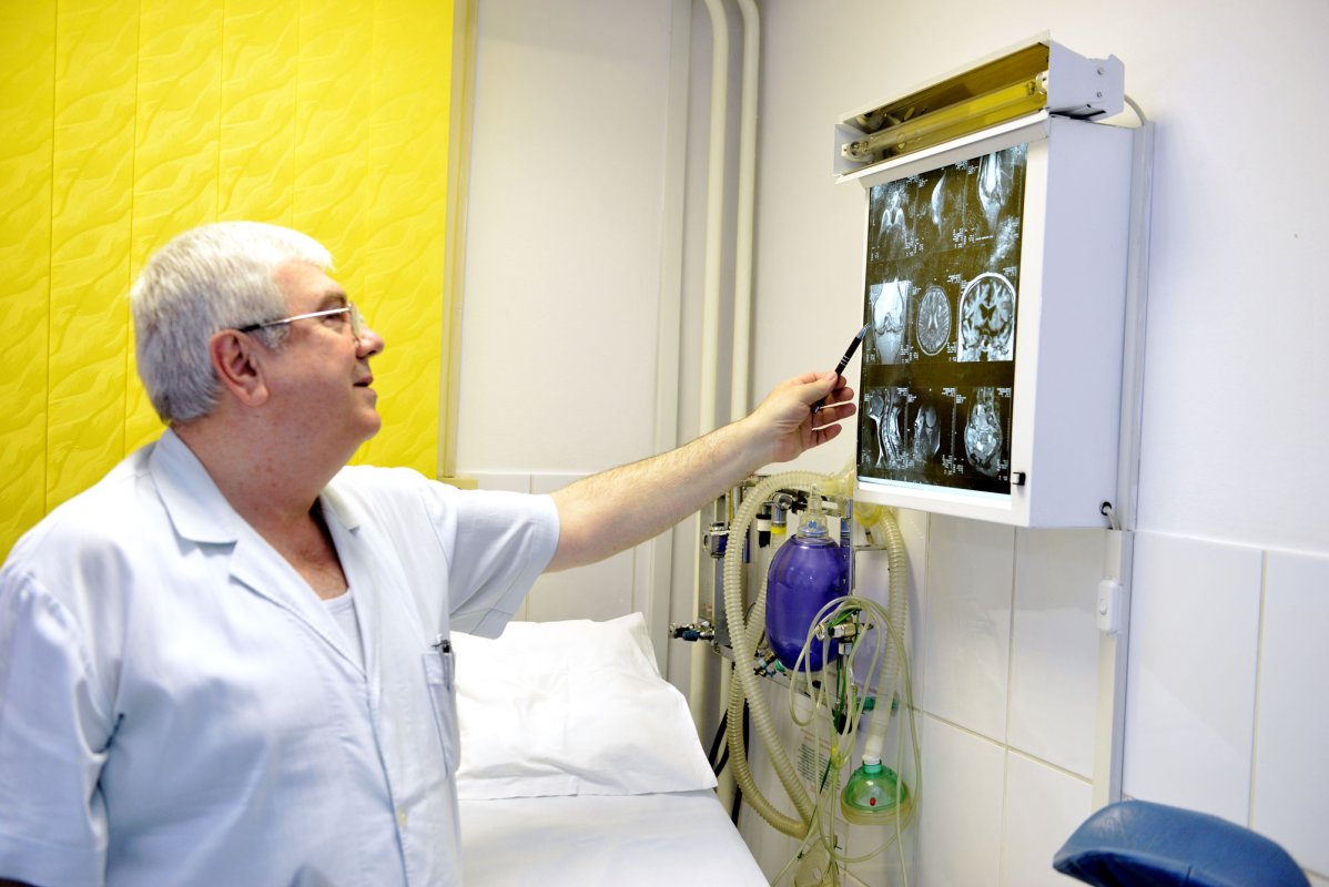 Act medical responsabil sub Acoperământul Maicii Domnului 62662