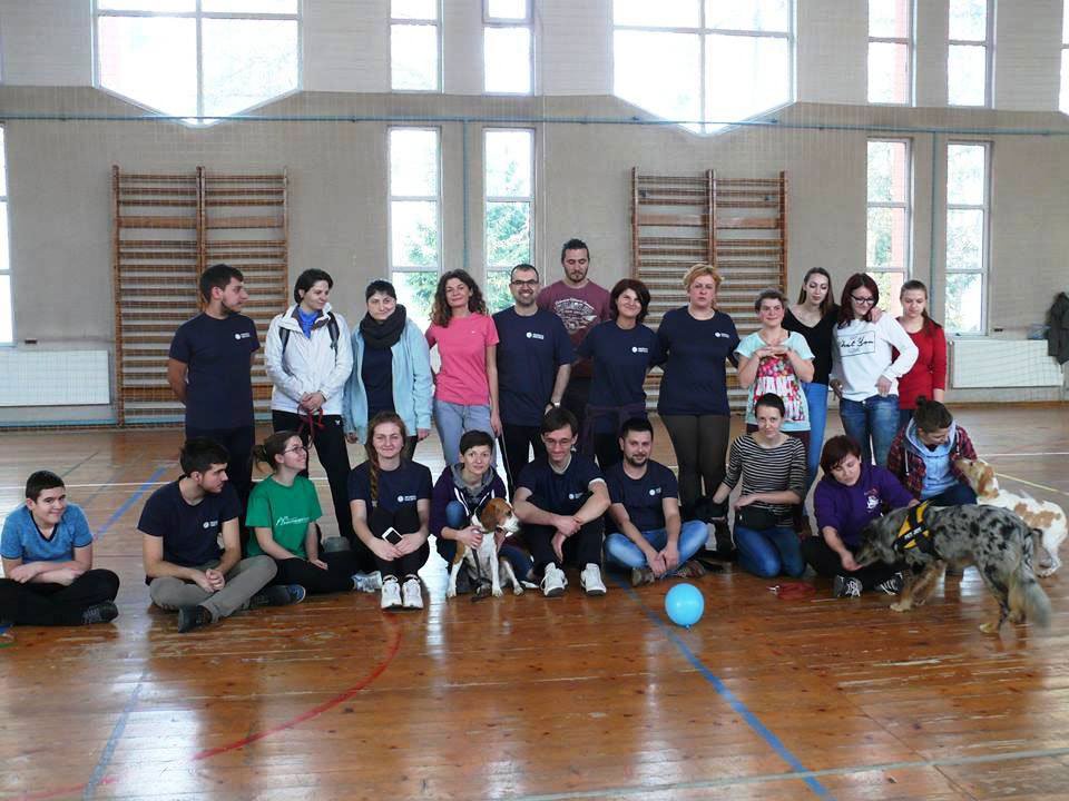 Voluntari ai UBB în campania de conștientizare a autismului 62571