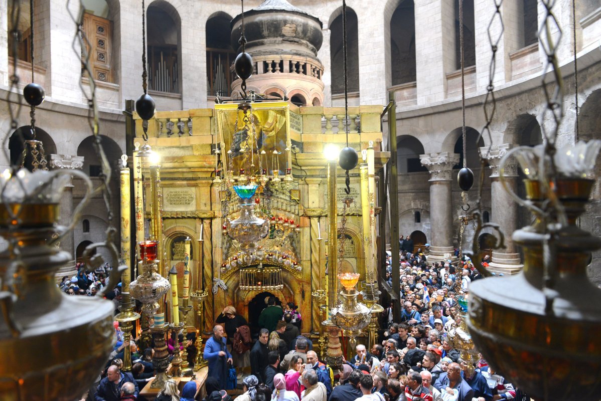 Înnoirea Cuvuclionului din Biserica Sfântului Mormânt 62530