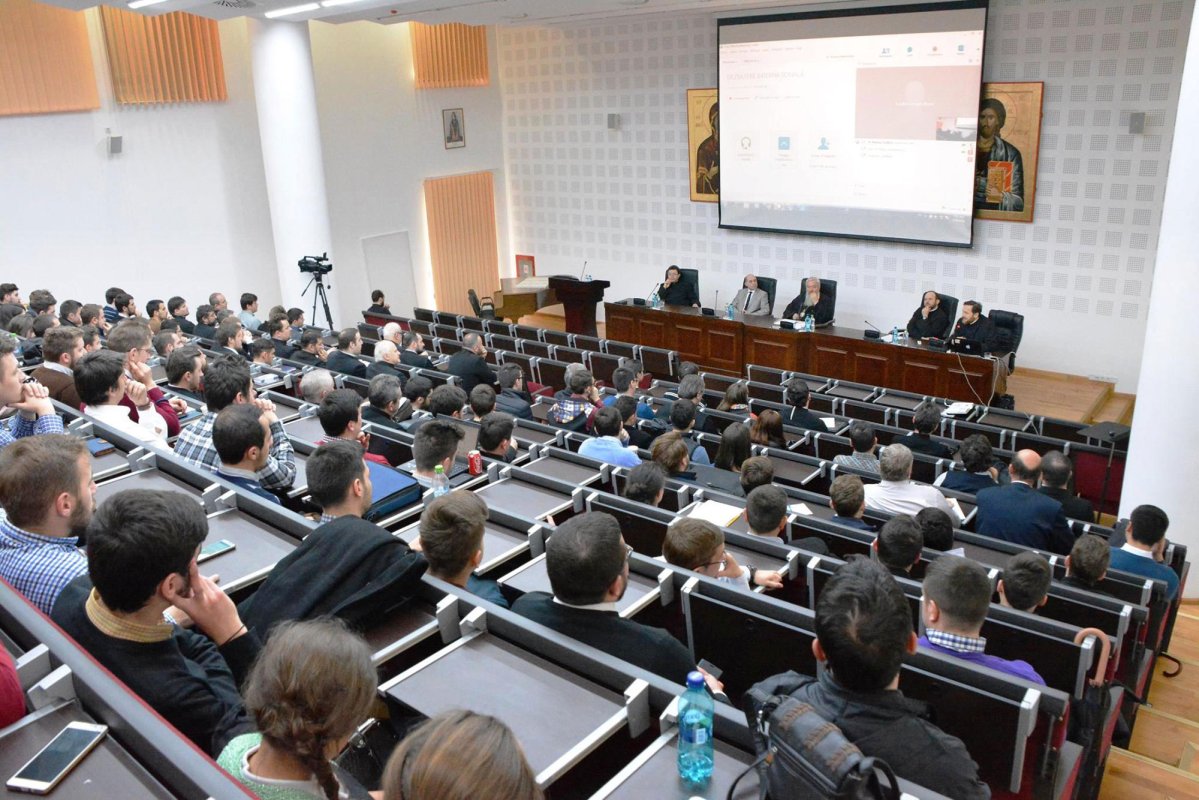 Masă rotundă despre Sinodul Panortodox, la Cluj-Napoca 62498