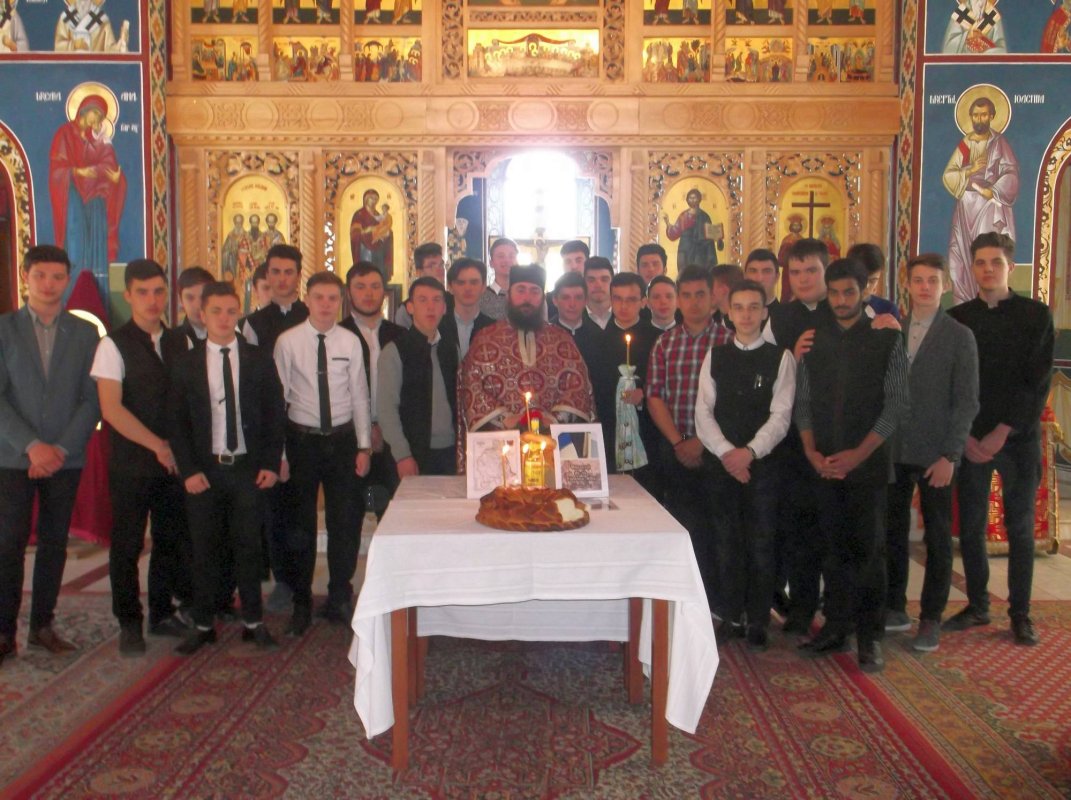 75 de ani de la tragedia petrecută la Fântâna Albă 62385