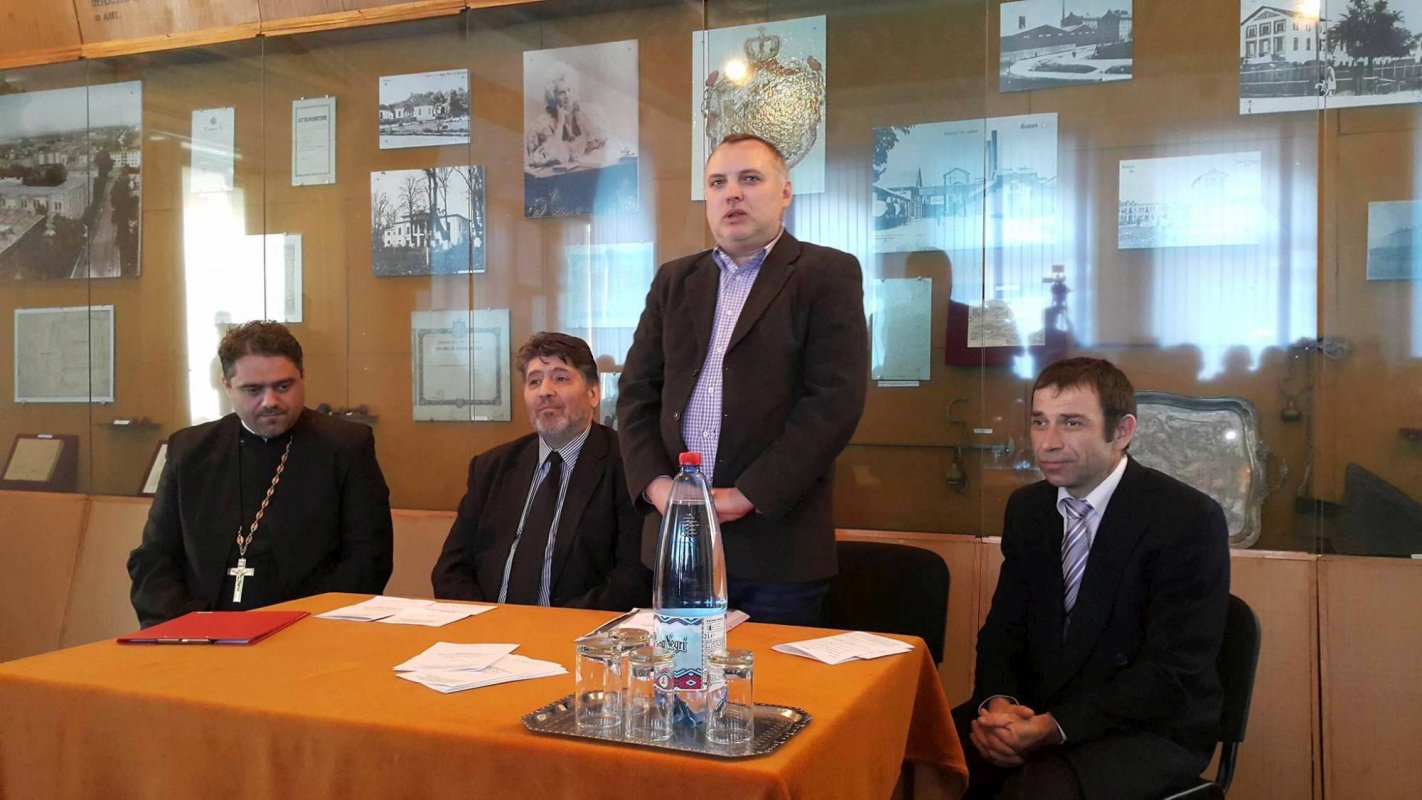 Simpozion la Muzeul de Istorie din Roman 62390