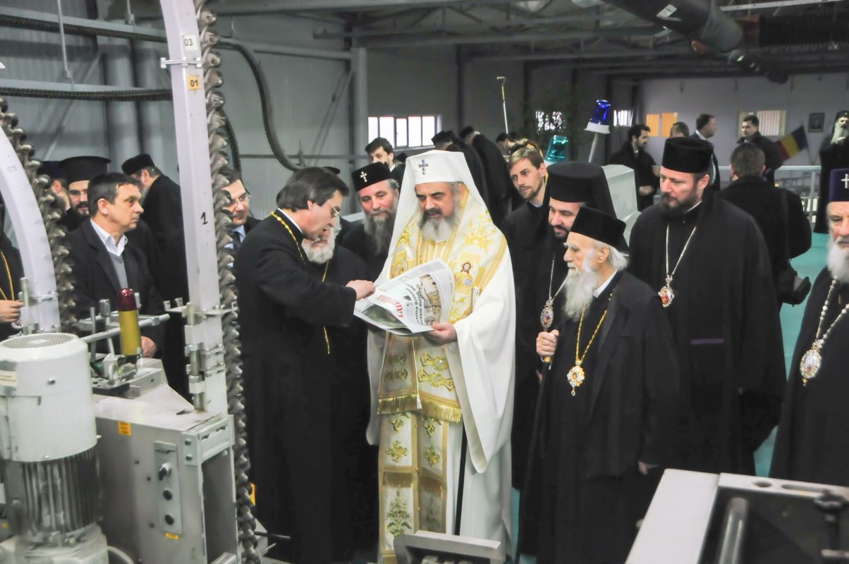 „Niciodată online-ul nu va substitui cartea” 62427