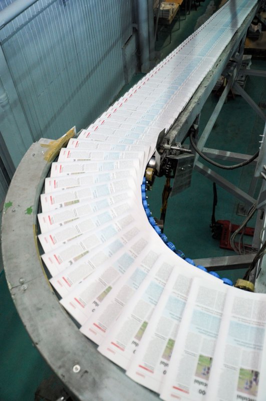 „Niciodată online-ul nu va substitui cartea” 62430