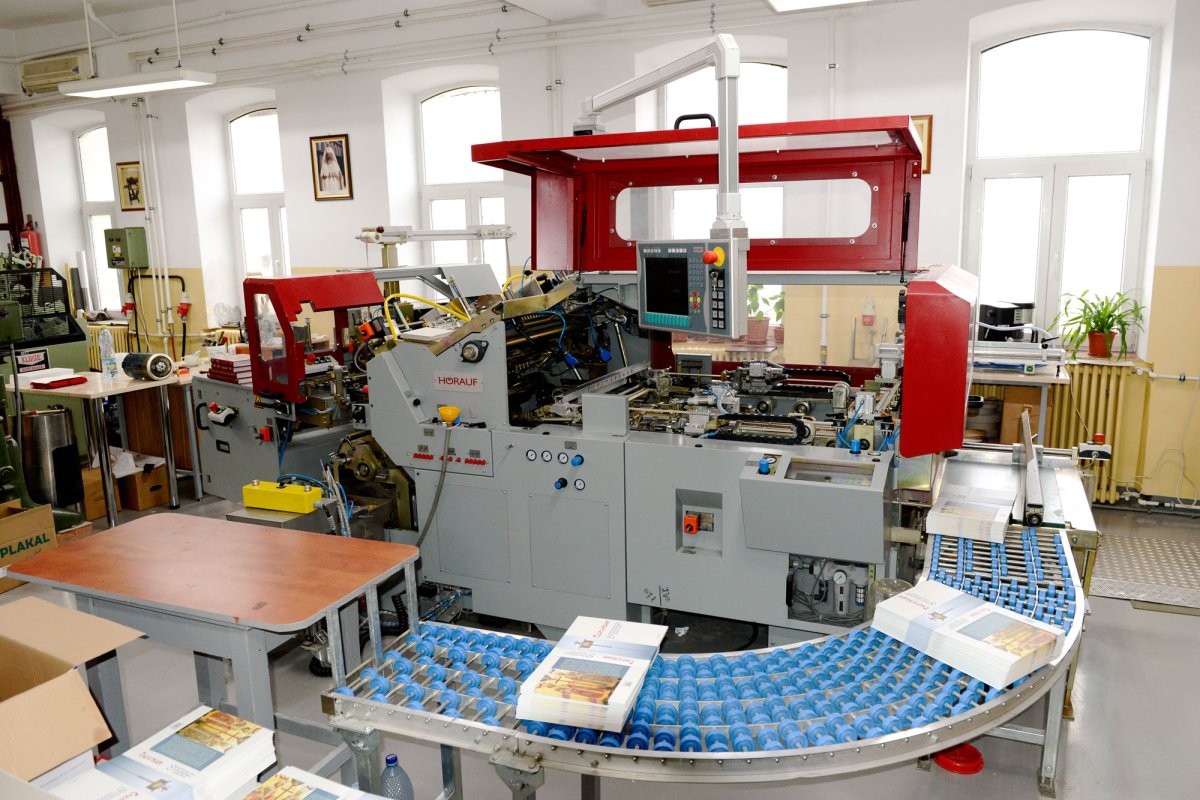 „Niciodată online-ul nu va substitui cartea” 62432