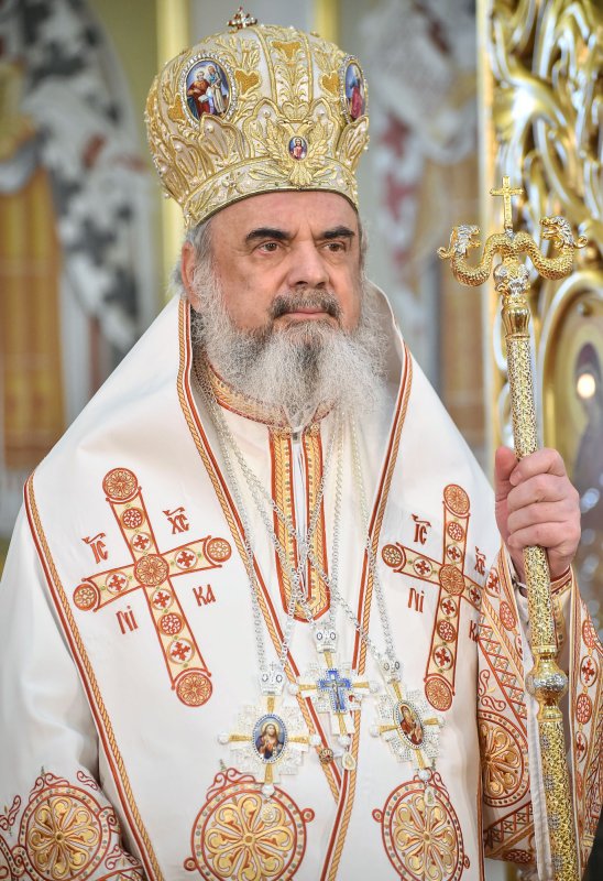 „Urmând lui Hristos, Crucea ne duce la Înviere” 62422