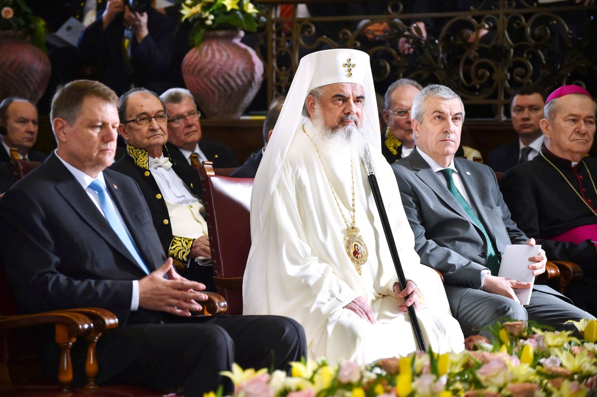 Un far al ştiinţei şi culturii româneşti 62360