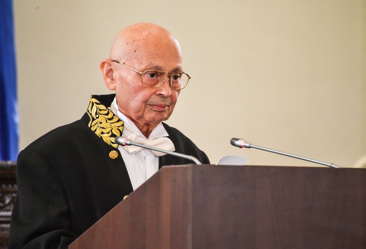 Un far al ştiinţei şi culturii româneşti 62361