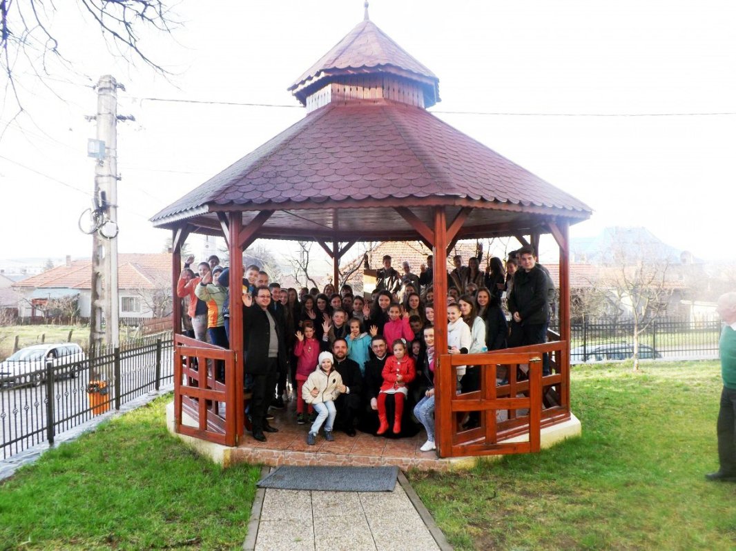 Întâlniri cu tinerii la Huedin 62285