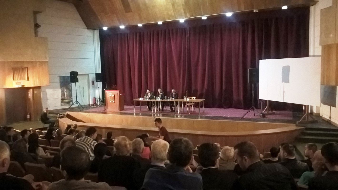 Conferinţe pe tema familiei tradiţionale 62162