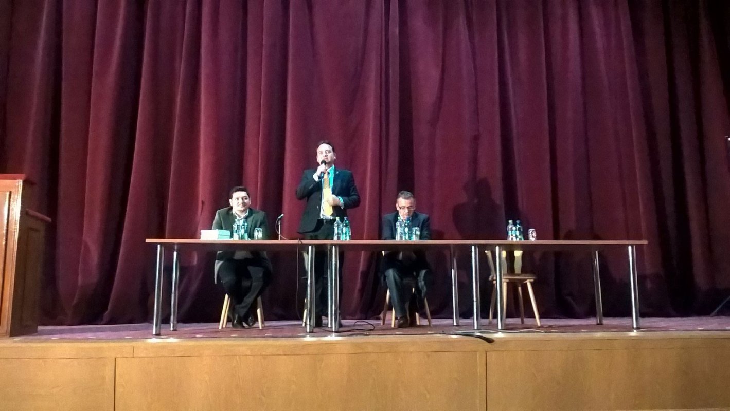 Conferinţe pe tema familiei tradiţionale 62164