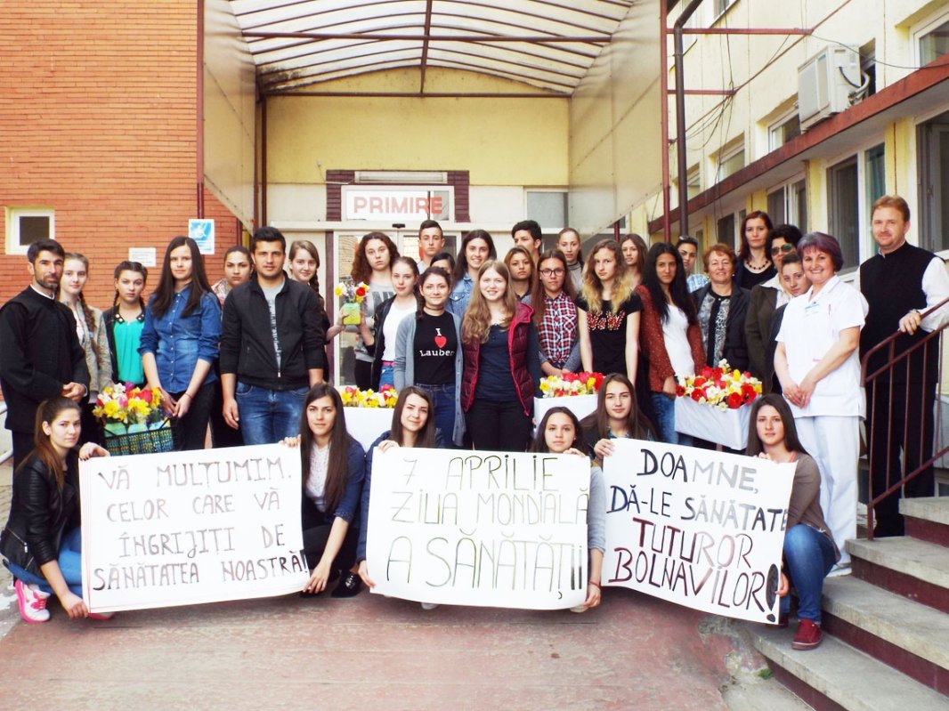 Elevi din Blaj în vizită la Spitalul Municipal, de Ziua Sănătăţii 62109