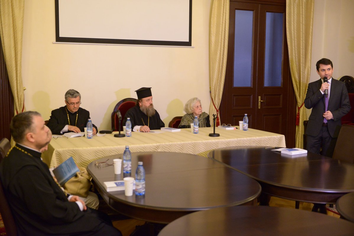 Lansarea volumului „Vino, Doamne...!” 62128