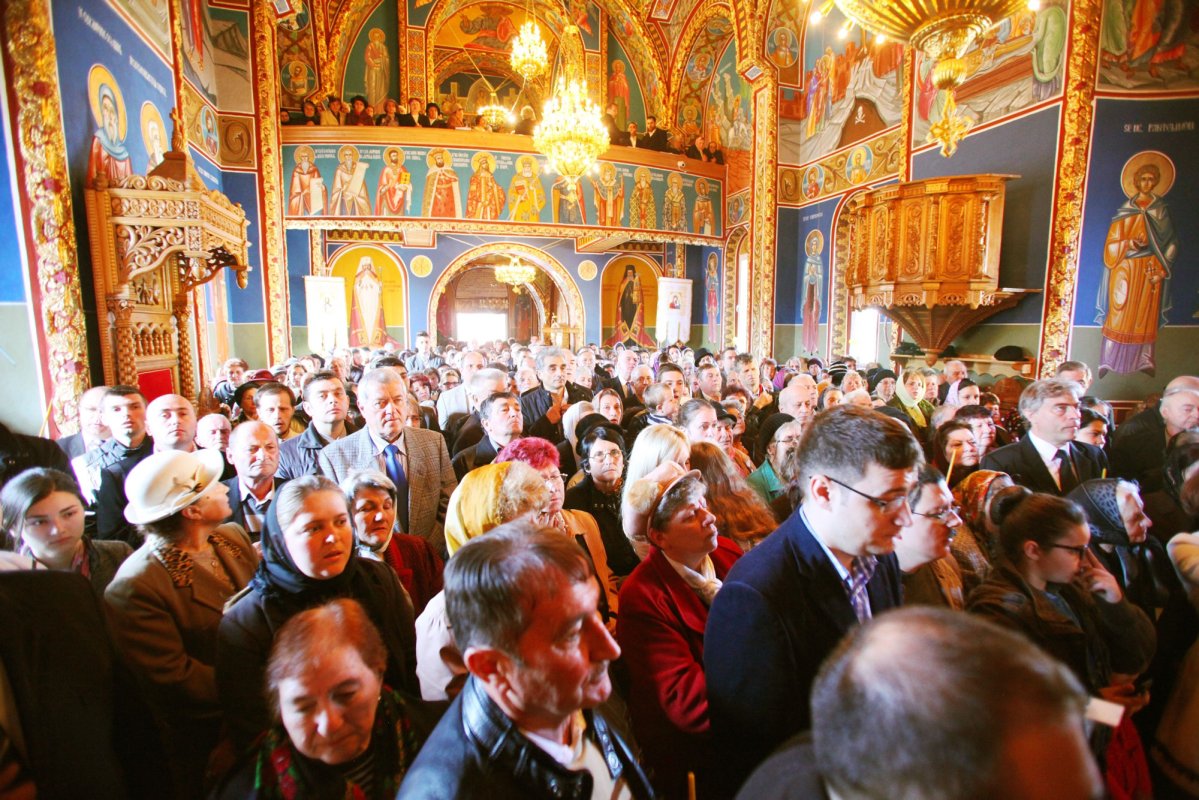 Slujiri arhiereşti în Transilvania 62111