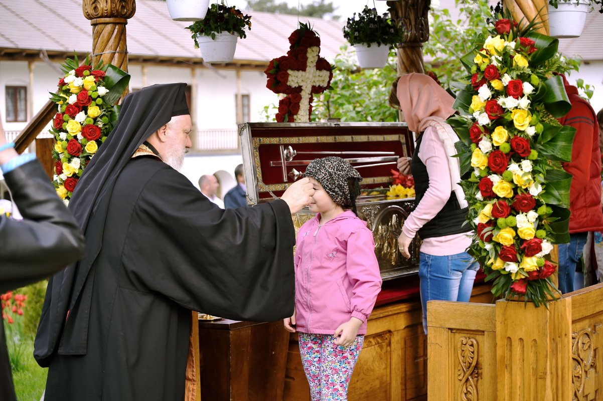 Patriarhul României a slujit la Mănăstirea Cernica 62059