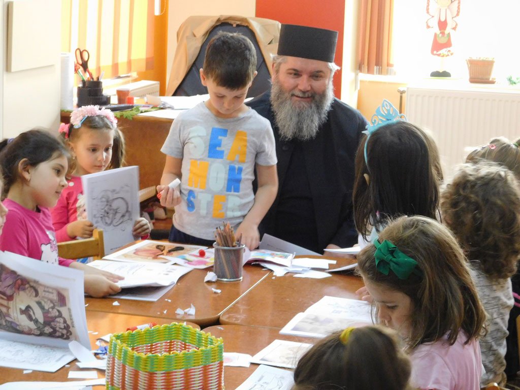 Program educativ-religios la Grădinița numărul 7 din Arad 62080