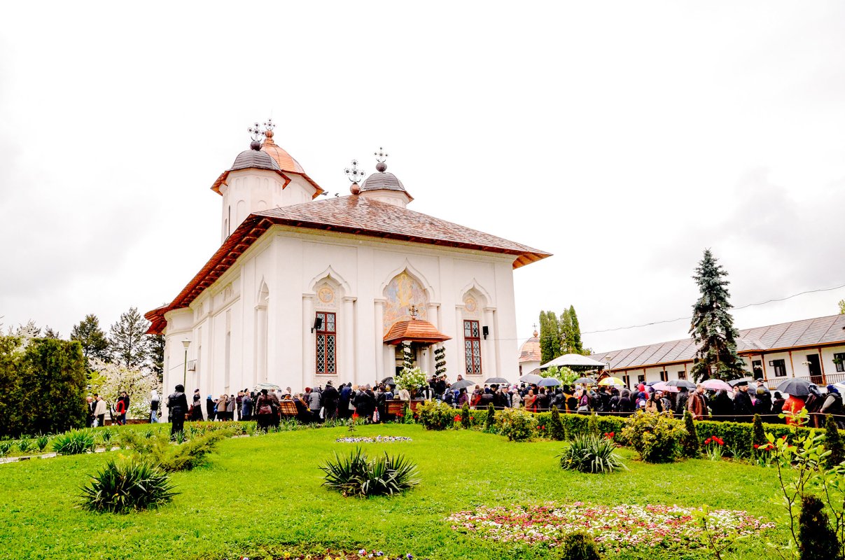 Sfântul Ierarh Calinic, sărbătorit la Mănăstirea Cernica 62003