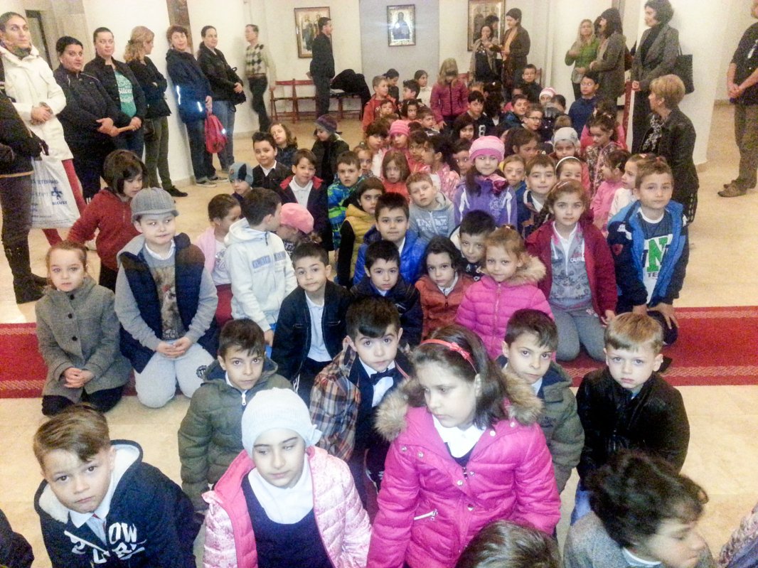 Copiii din Parohia Gherghiceanu s-au spovedit și împărtășit 61869