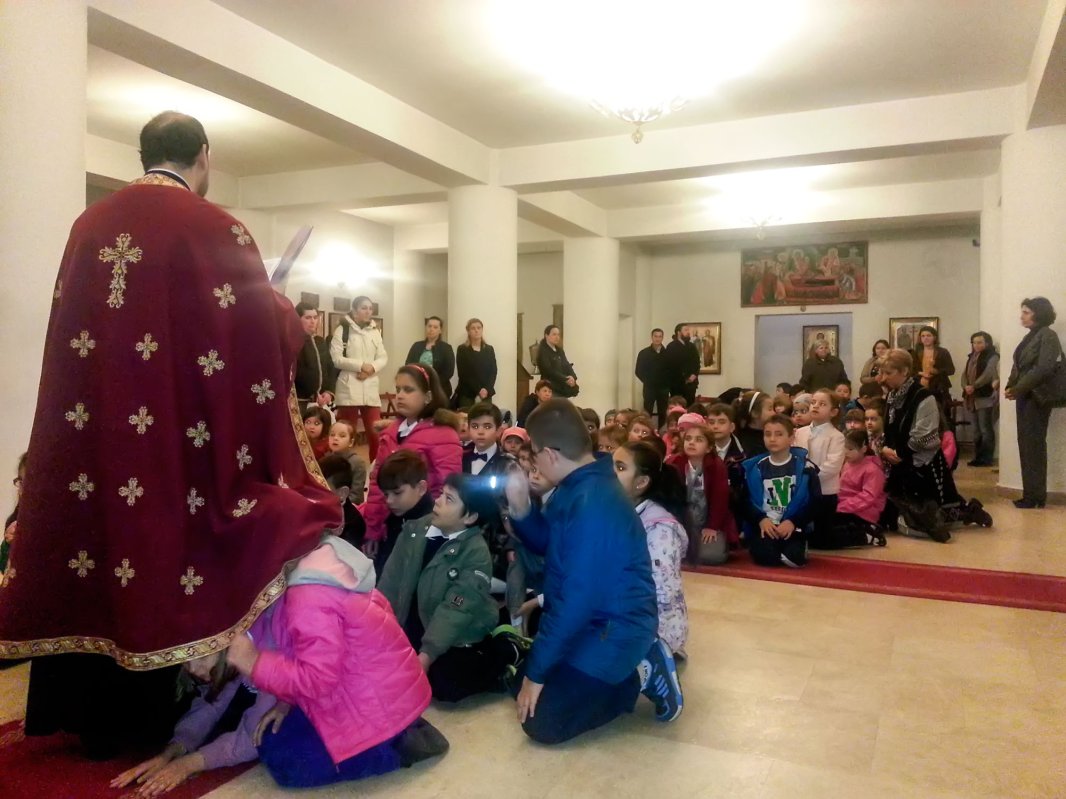 Copiii din Parohia Gherghiceanu s-au spovedit și împărtășit 61870