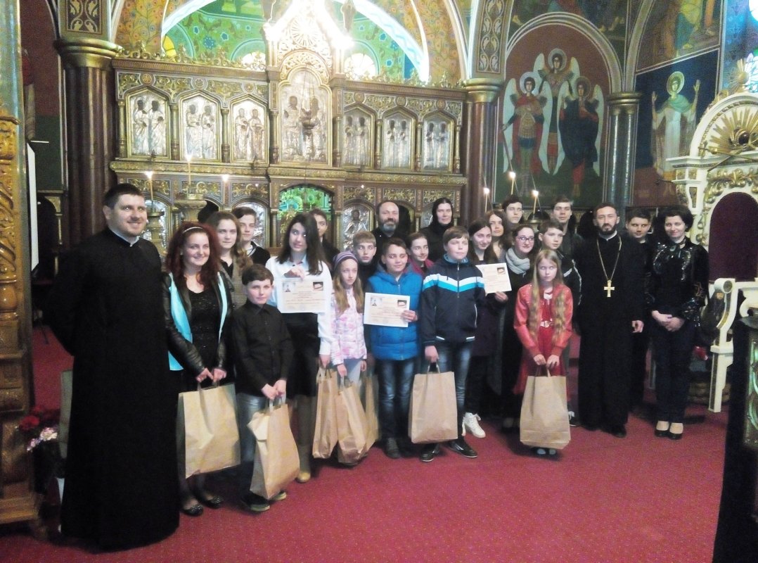 „Biserica şi Şcoala din sufletul meu”, în Protopopiatul Brad 61777