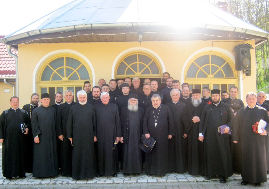 Cerc pastoral-misionar comun la Mănăstirea Feredeu 61729